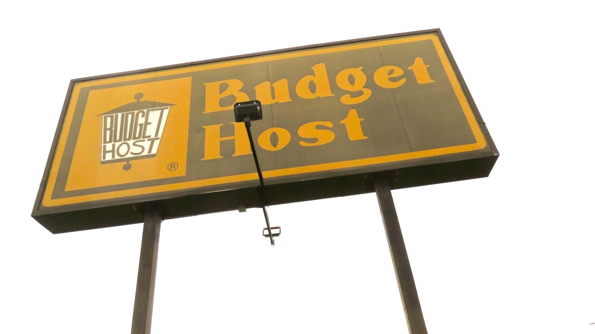 Budget Host Airport Inn Waterville Zewnętrze zdjęcie
