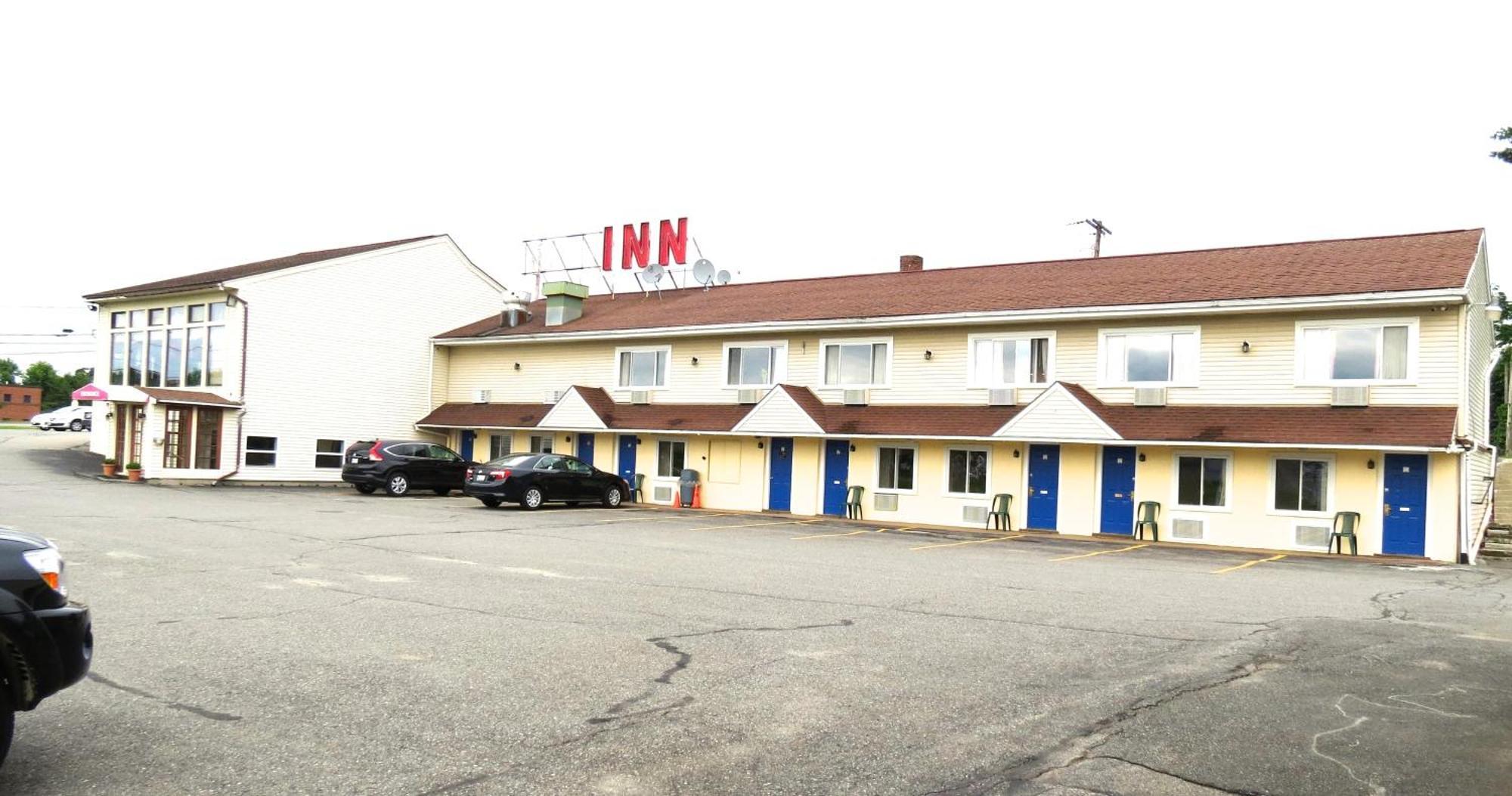 Budget Host Airport Inn Waterville Zewnętrze zdjęcie